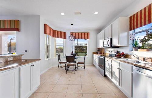 4Br Pool Villa, Near Disney - Gated Resort! - Foto 2