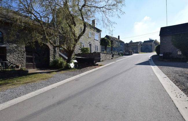 Beautiful Cottage in Malempre With Fenced Garden - Photo 27