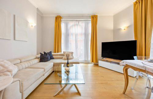 Private Oxford Street Luxe Apartment - Photo 13