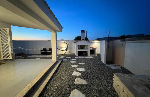 Salento Villa Cice, AC - WiFi - BBQ - attrezzatura da spiaggia - parcheggio privato sorvegliato, Due unità abitative indipendenti e giardino a due passi dal mare - Torre Ovo - Foto 77