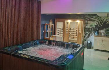 Suite Tropicale avec jacuzzi YaoSpa60 - Photo 10