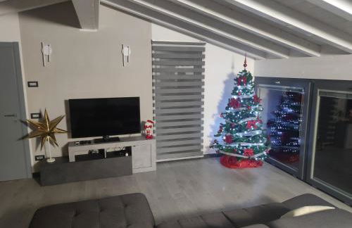 Luminoso appartamento vista lago - Photo 50