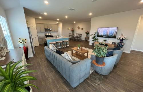 New 4BR Walk to Community Pool & Playground - Foto 24