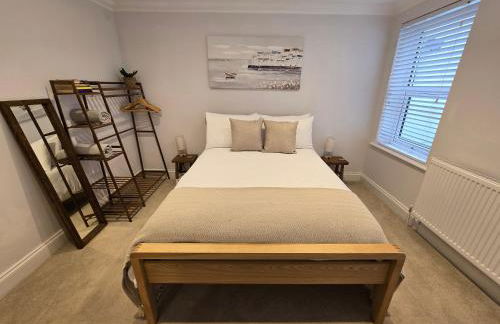 Luxury, Spacious 3 Bedroom, Beachfront Apt with Parking & Courtyard - Shoreside - Foto 18