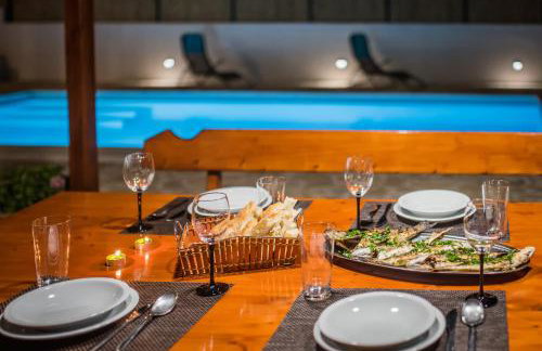 Villa R&B heated pool - Photo 14