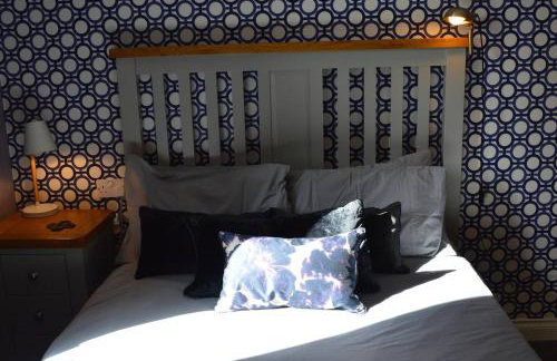 Large 2 bed flat, 2 bath, free parking & lift - Foto 32