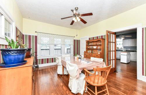 The Artsy Old House Fountain Square - Foto 20