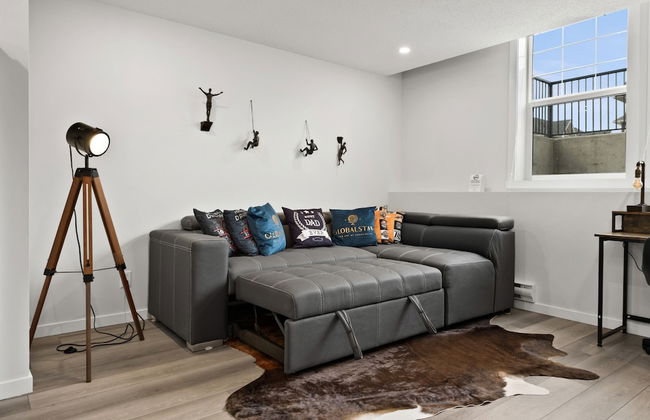 New Apartments in Cranston by GLOBALSTAY - Photo 63