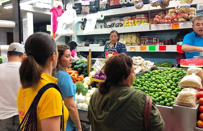 Mexican Kitchen shop-and-cook Experience - Foto 6