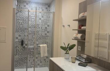 Les Belles Lettres - centre ville face à la Gare - 20 mn de Paris St Lazare - Foto 30