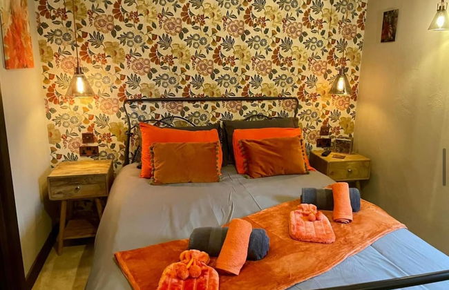 Luxury Dog-friendly 5 Star Cottage With Hot Tub - Photo 5