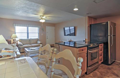 Beachfront St Petersburg Condo with Community Pool! - Foto 8