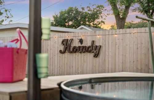 NEW! CowboyPool* 2Kings* Sleeps12* GroupTrip* - Foto 44