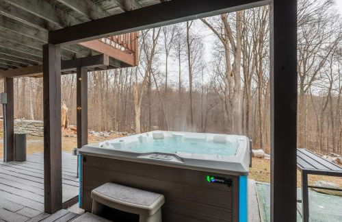 5 min to Lake Chic Cozy Hot Tub - Foto 1