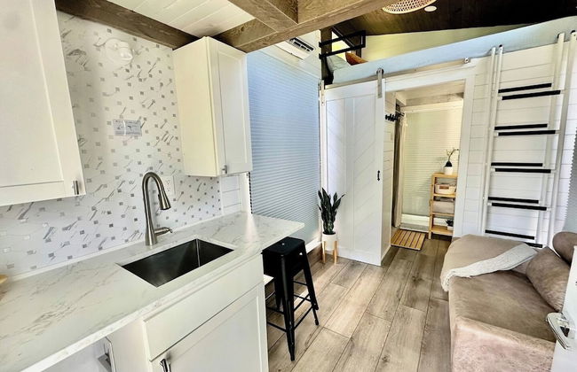 Tiny House Near Miami Design District - Photo 19