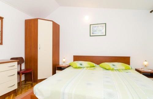 Holiday Home Jasenka Trstenik - Duplex One Bedroom Apartment with Terrace and Side Sea View - Foto 10