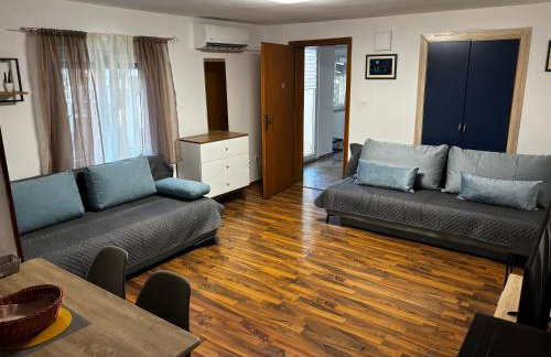 Apartmani Rozi - Photo 58