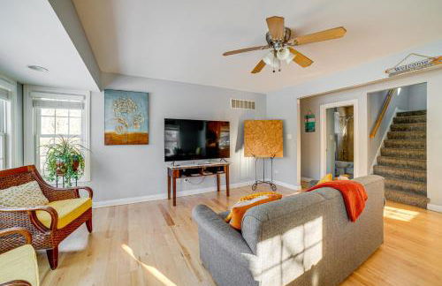 1 Mi to Indiana Dunes Natl Park Home with Patio! - Foto 7