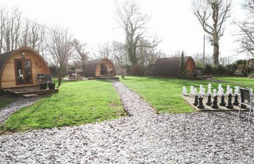 Cozy Hot Tent with Log Burner & Hot Tub Left Tent - Foto 15