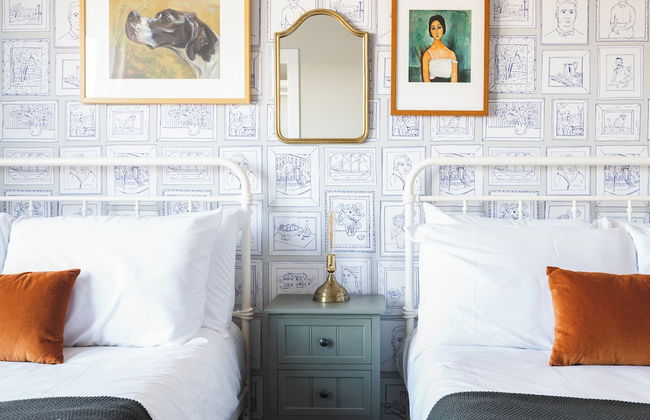 Cherokee by AvantStay – Contemporary Design in a Prime Location - Photo 18