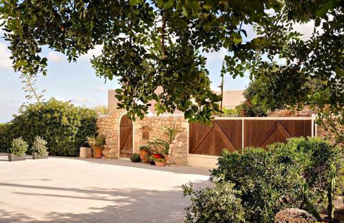 Aurora Heraklion Seasons Villa- Sea Pool Fireplace - Photo 23