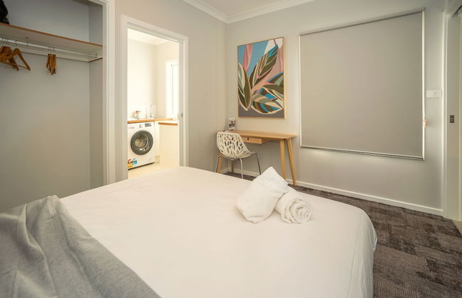 Kirsten Accommodation Parkes - Photo 9