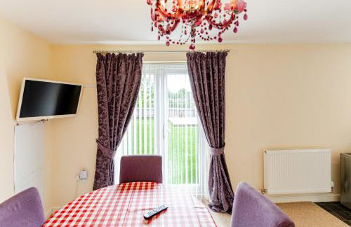 4 Bedroom Detached, Wi-Fi, Parking, stunning views - Foto 34