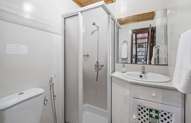 Quinta Devónia III - Nogueira by An Island Apart - Photo 19