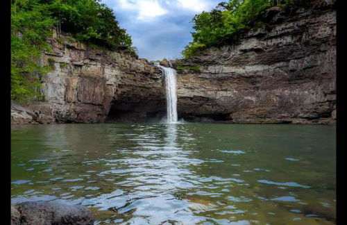 Big Yard Family Getaway - Pets OK - Grill and Hike - Foto 13