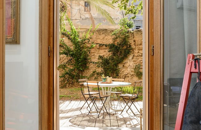 Secret Garden by TLV2RENT - Photo 3