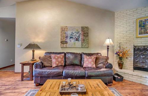 Skyline Stargazing Cabin with hot tub - Photo 2