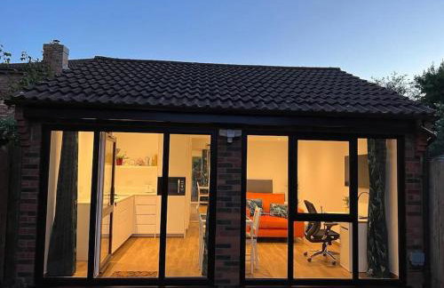 Cosy Detached Annexe With Free Off Street Parking - Foto 16