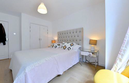 Central London 2 bedrooms apartment sleep 6 Free parking - Foto 1