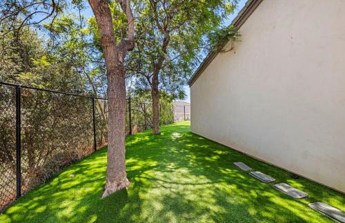 Private Gated 6BR Luxury Estate, Gym, Lake View - Foto 65