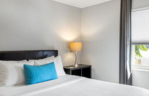 Brookwood Courtyard by BCA Furnished Apartments - Foto 8