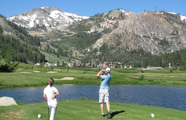 3BR Home in Alpine Meadows for 8 - Photo 25