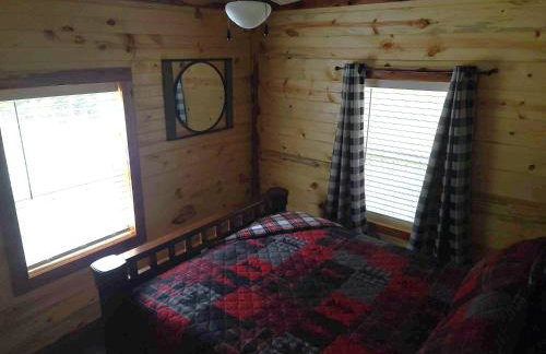 Halfmoon Hideaway-Cozy 2 bdr cabin Mena AR - Foto 58