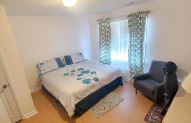 Great 4BR Home Near Emerald Pointe & Downtown - Foto 70