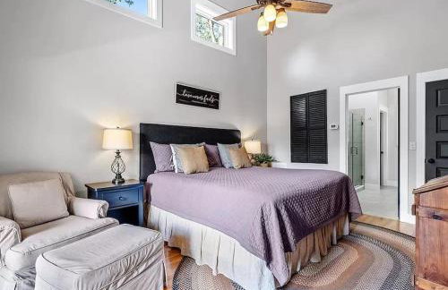 Swannanoa Serenity River Motif, Spa & Game Room - Foto 76