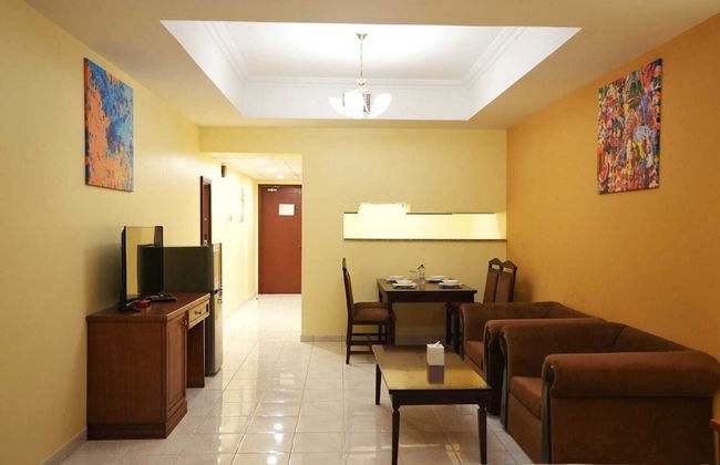 Imperiaa by HOC Globe - Photo 8