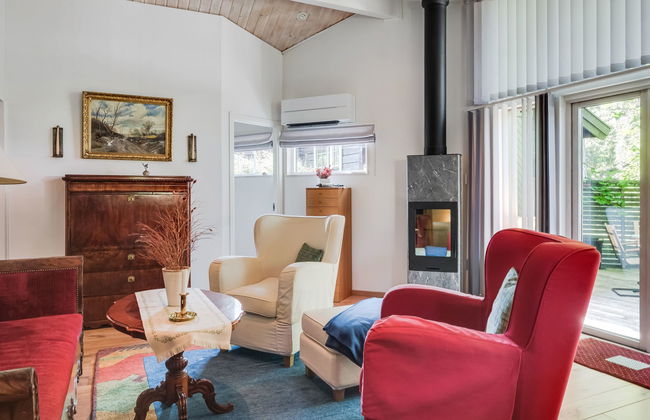 3 bedroom House in Oskar Fredriksborg with garden and terrace - Photo 4