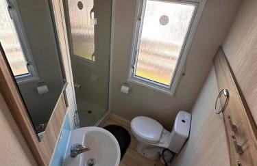 3-Bedroom Swift Caravan - Located in Uddingston, Glasgow at Maryville Caravan Site - Photo 18