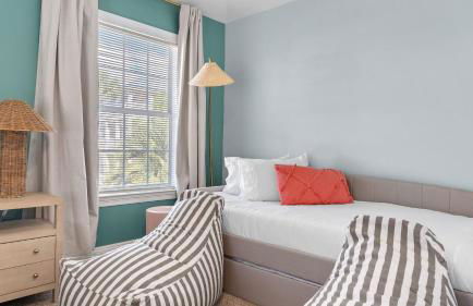 Steps to Beach! Arcade Game Room, Pool + Hot Tub Calico Scallop by Avantstay - Foto 102