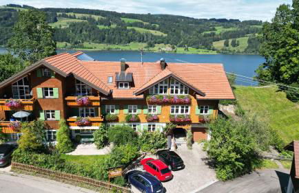 Gästehaus Alpseeblick - Photo 1