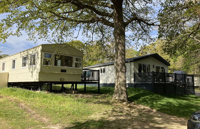 3 Bed Caravan Sea Views Discounted Ferry - Foto 1