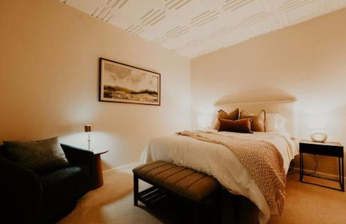 Timeless Modern Luxury at Bellerive on the River - Photo 33