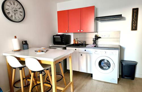 Chez les filles Defrance - Foto 2