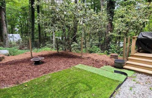 Cozy Cottage w Hot Tub, 5 min walk to Main St - Foto 3