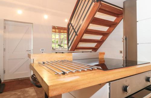 Pips Hideaway - Photo 9