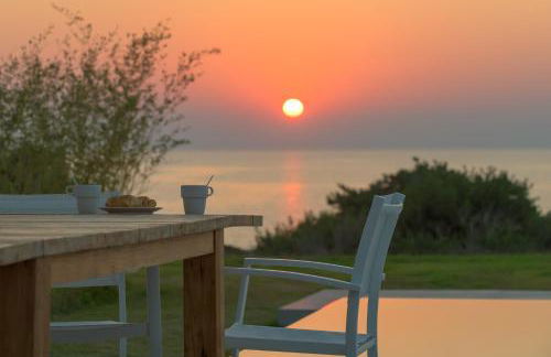 Albatross Beach Front Villas - Foto 47